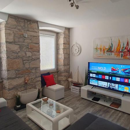 Formosa, The Boutique Apartment, City Center, Πούλα Εξωτερικό φωτογραφία